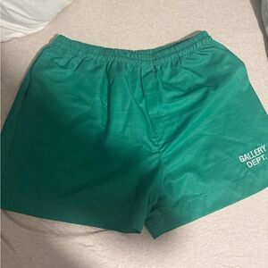 Gallery Dept Green Shorts